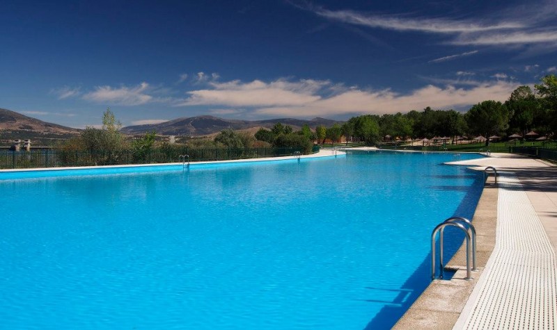 Best Natural Swimming Pools in Madrid (my top three 
